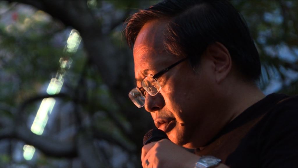 據了解何俊仁患初期肺癌　現於家中休養