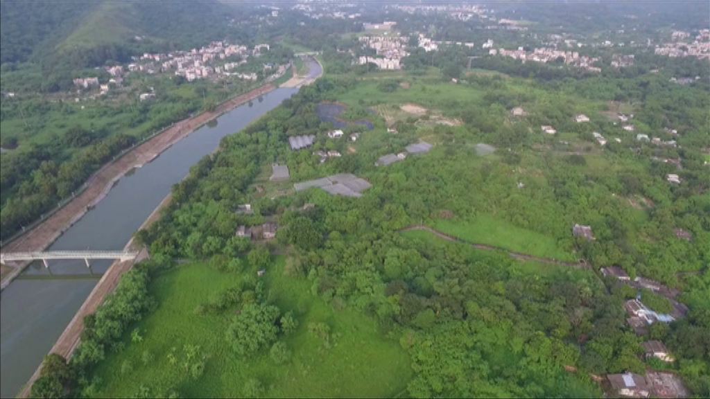 黃遠輝：使用收回土地條例收地建屋門檻高