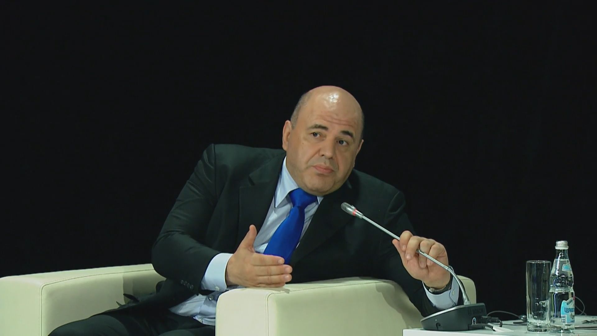 米舒斯京於俄羅斯政壇知名度不高