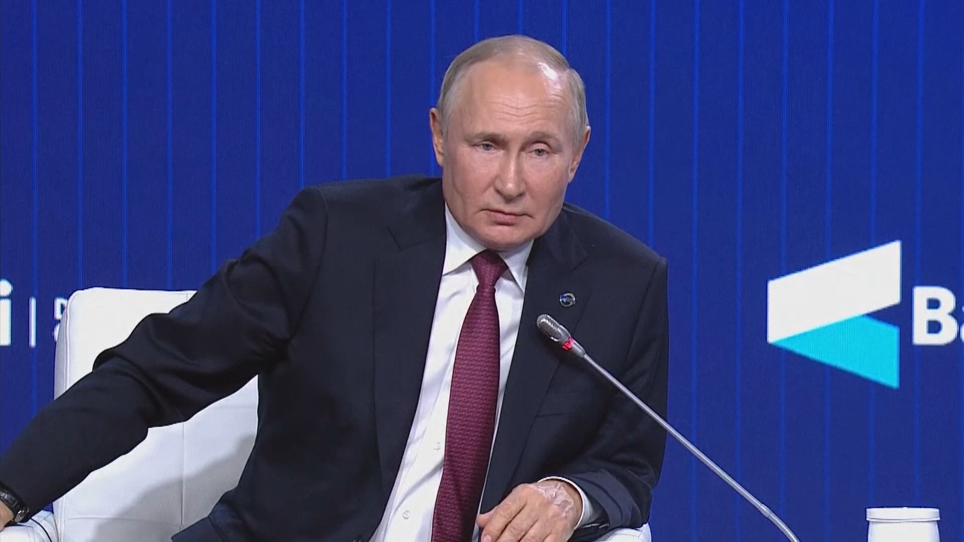 普京指習近平是親密朋友　美破壞對華關係是錯的