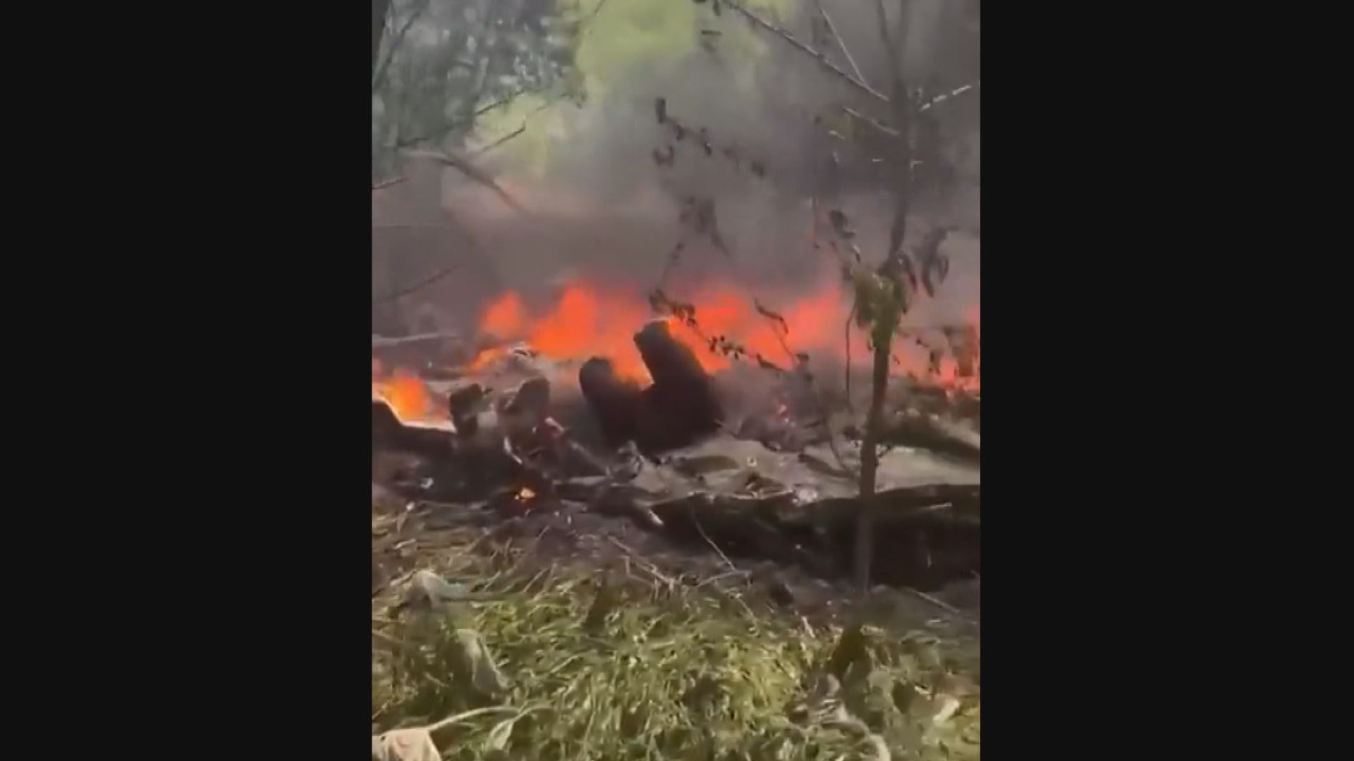 俄烏邊境先後有直升機及蘇-34戰鬥轟炸機墜毀