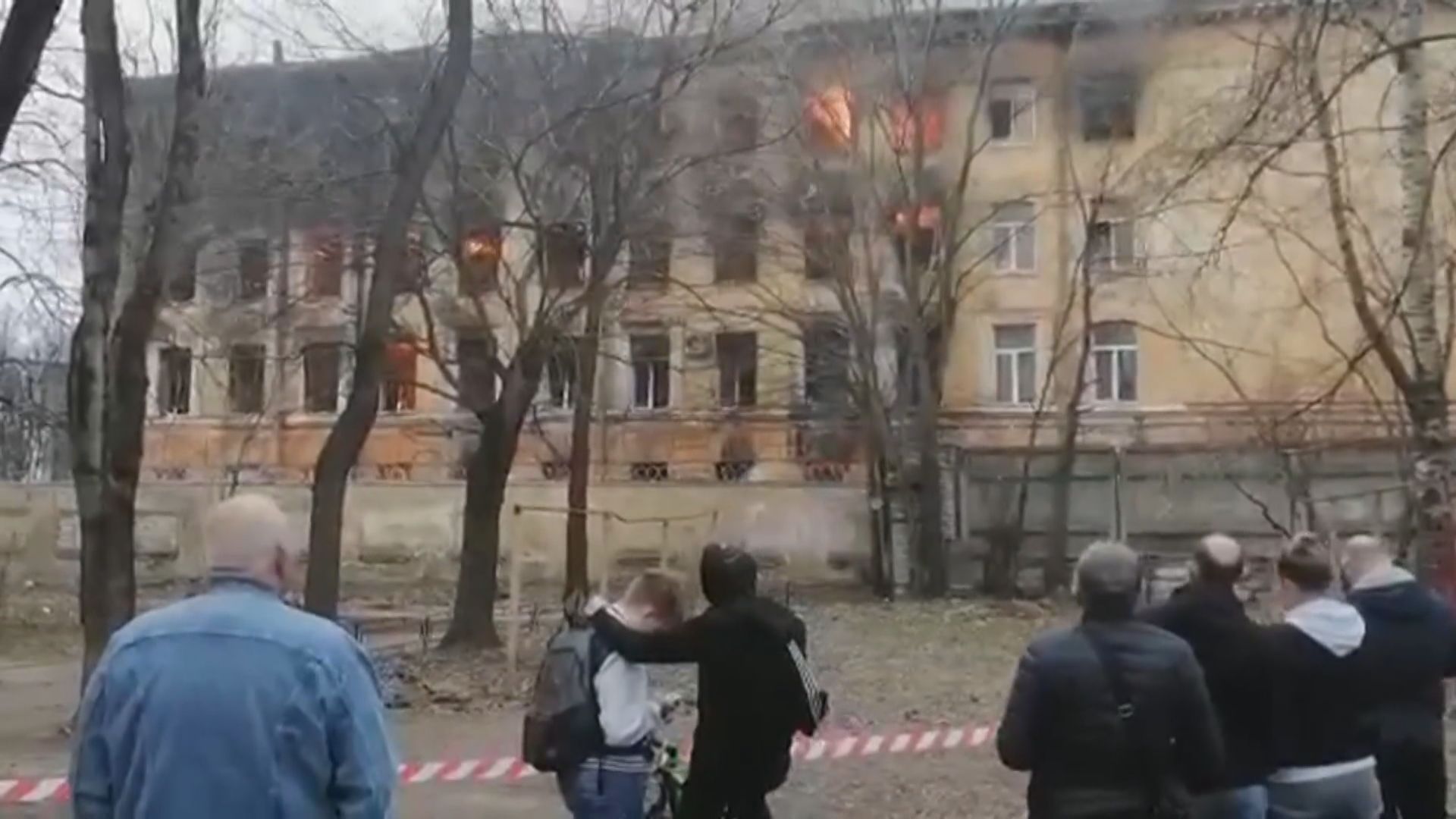 俄羅斯軍事設施起火最少七人死亡