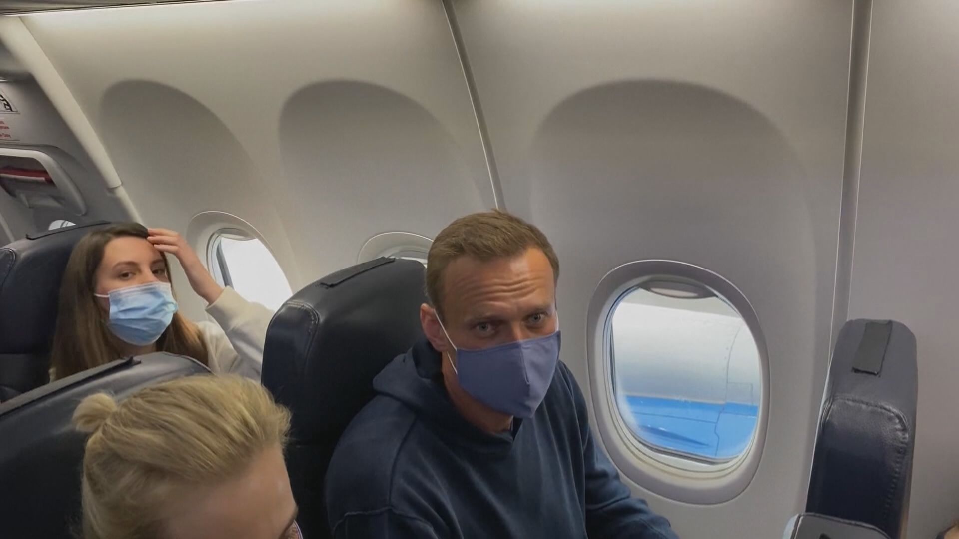 納瓦爾尼據報因發燒和咳嗽被送到醫療設施