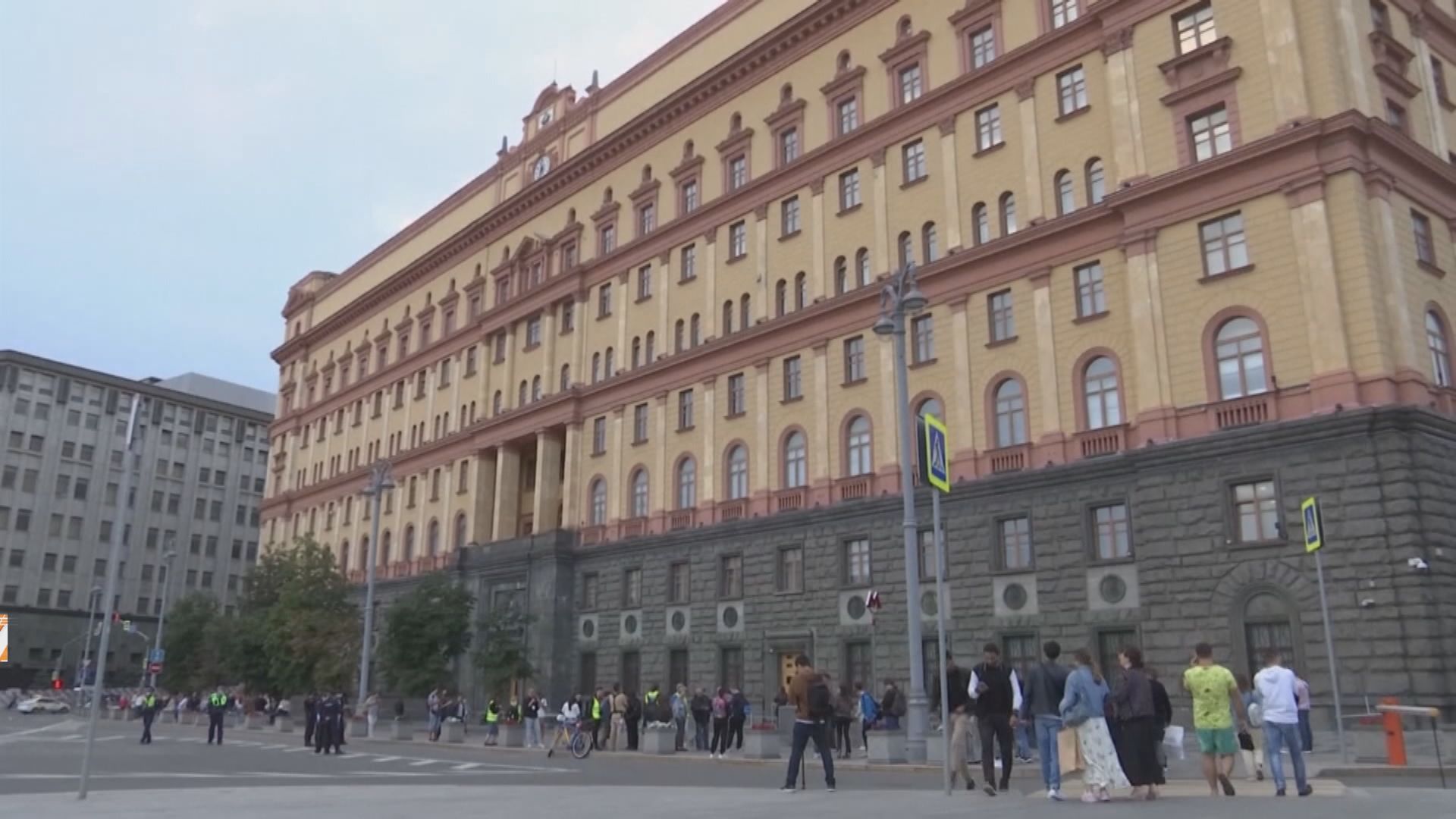 俄羅斯記者抗議當局將兩間電視台列為外國代理人