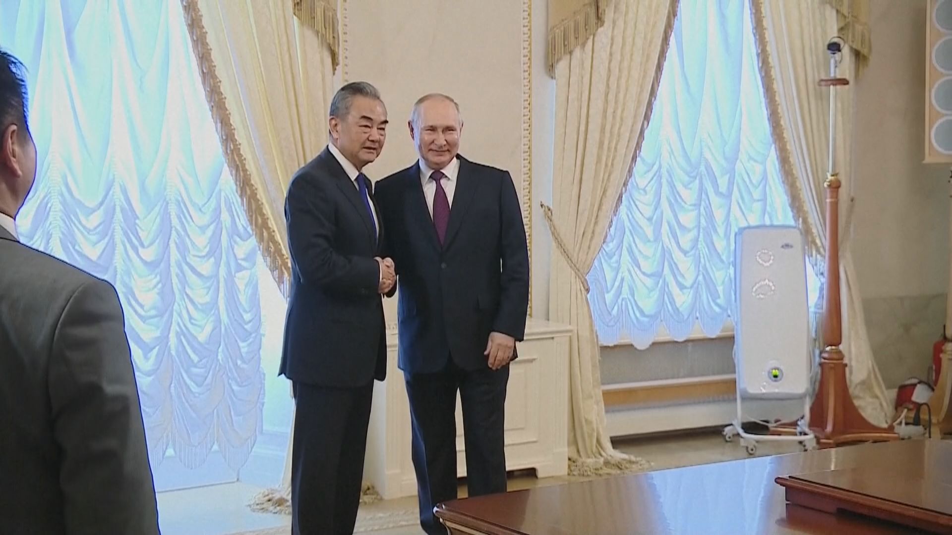 普京會見王毅 指很高興接受習近平訪華邀請