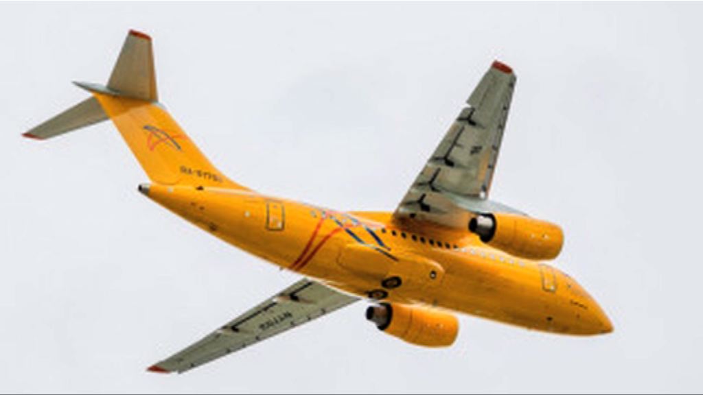 俄羅斯一架客機墜毀