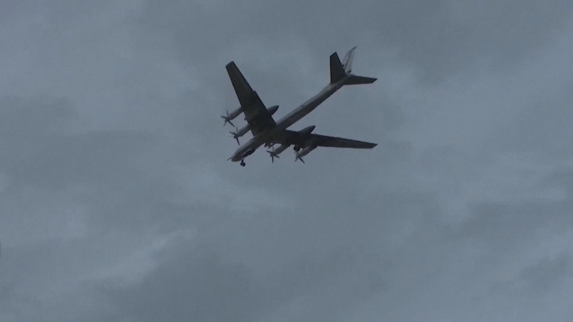 日戰機緊急升空應對俄戰略轟炸機飛近日本領空