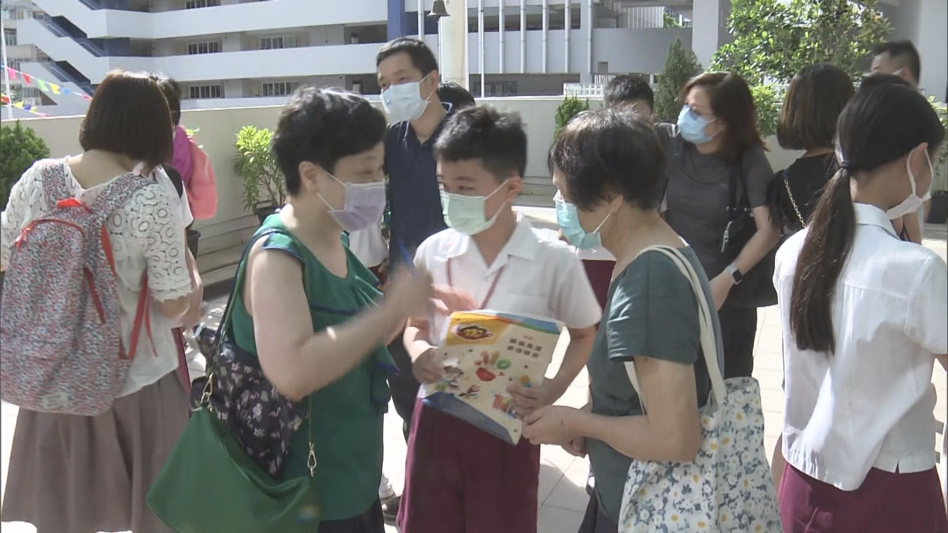 有家長因移民潮選校進取　獲派首志願仍叩門