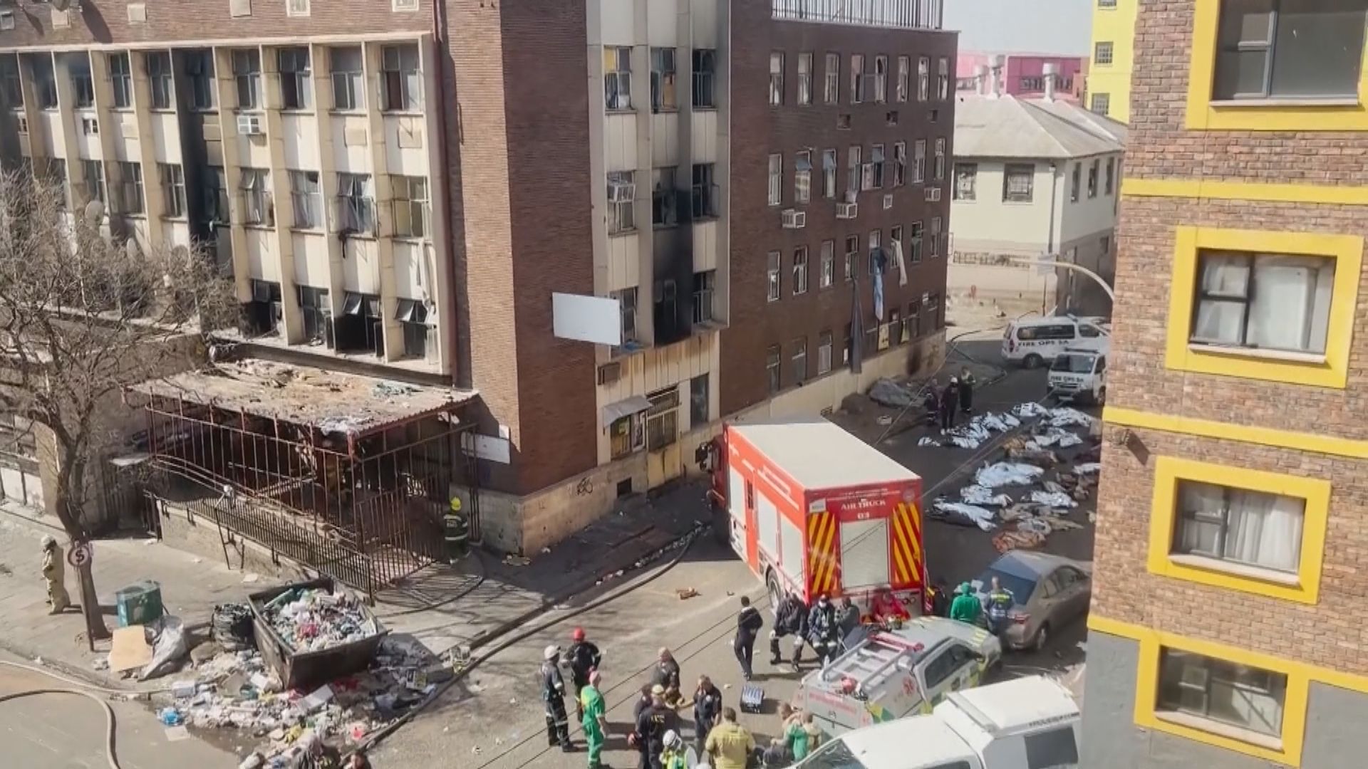 約翰內斯堡大廈火災增至74死 總統稱須查明真相