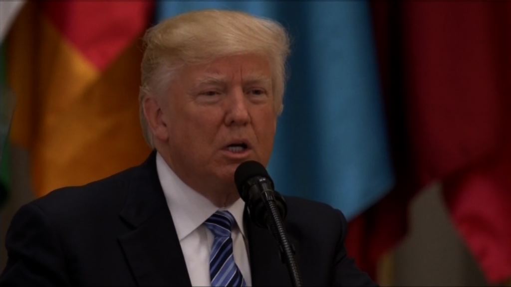 特朗普：對付恐怖主義是正邪之戰