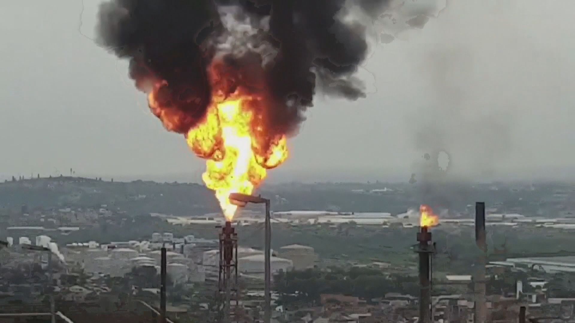 南非有煉油廠爆炸引發大火　最少七人受傷