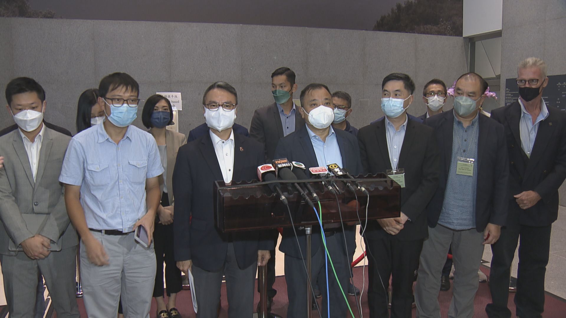 四個公務員評議會促行會重新考慮加幅　政府：加薪2.5%是最好平衡