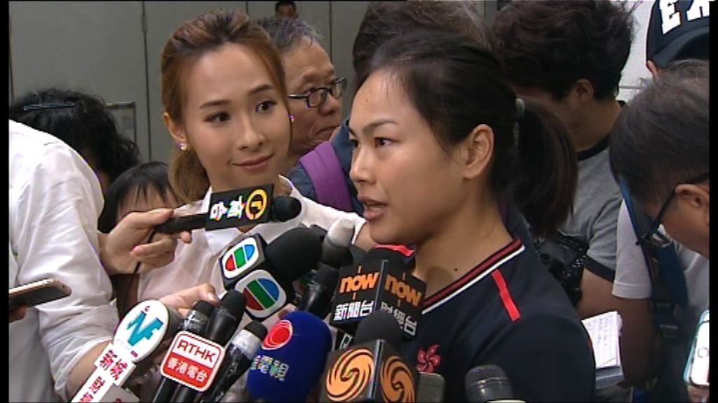 李慧詩返抵本港冀市民支持體育