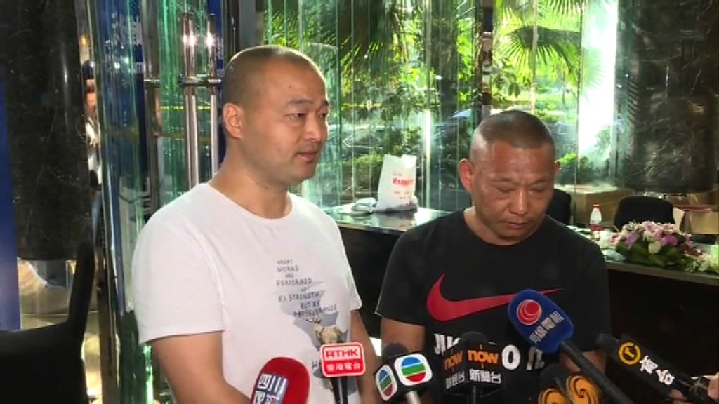 本港記者四川被打　兩名涉打人男子道歉