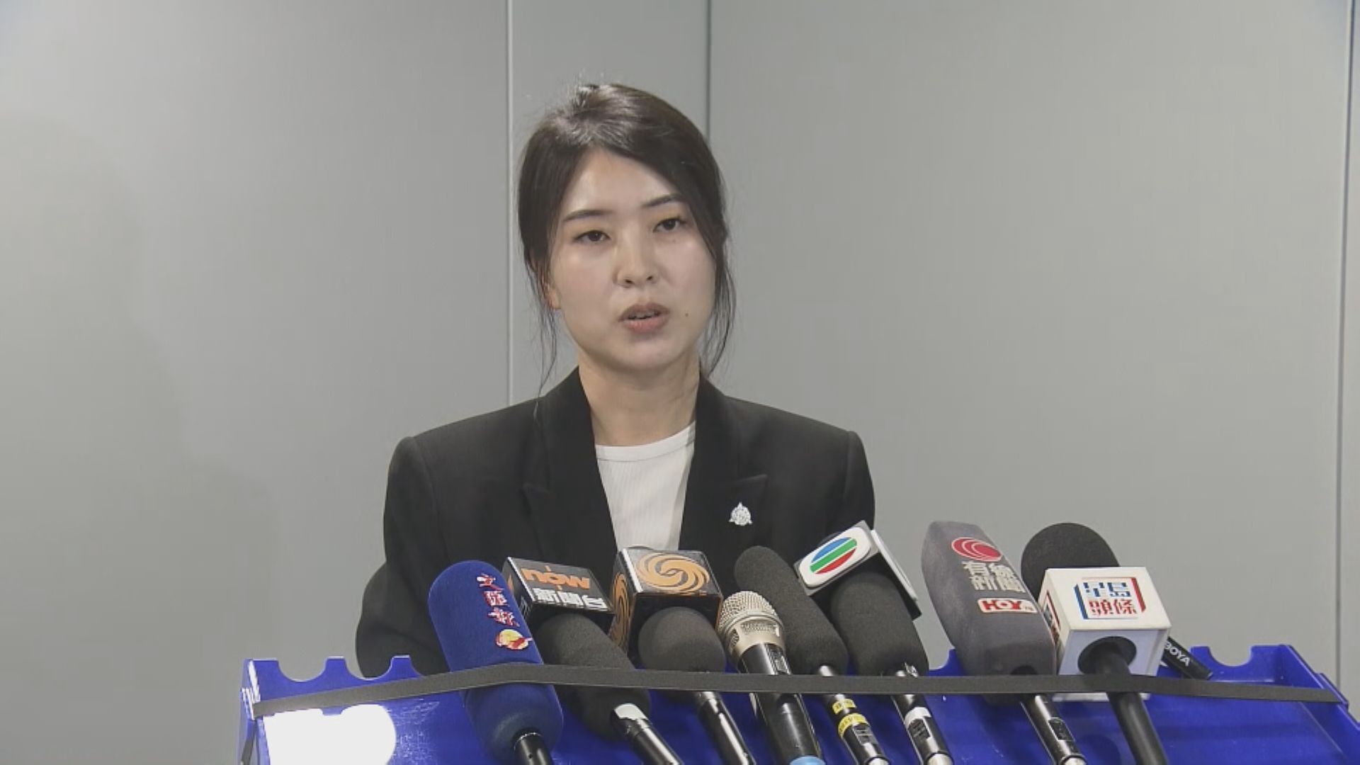 警方搗電騙中心拘13人　涉串謀詐騙及洗黑錢等罪