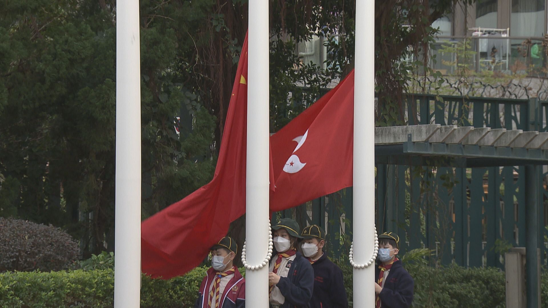 審計報告：本年度學校安裝旗桿申請　逾三成被撤銷