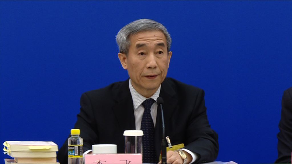 50學校直播李飛基本法研討會　校長：專業決定