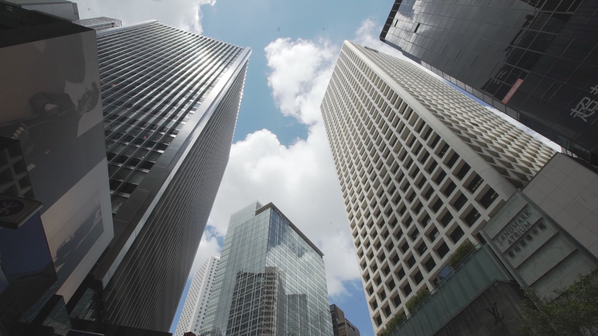 美證交會主席：下周起在港檢查中概股審計底稿