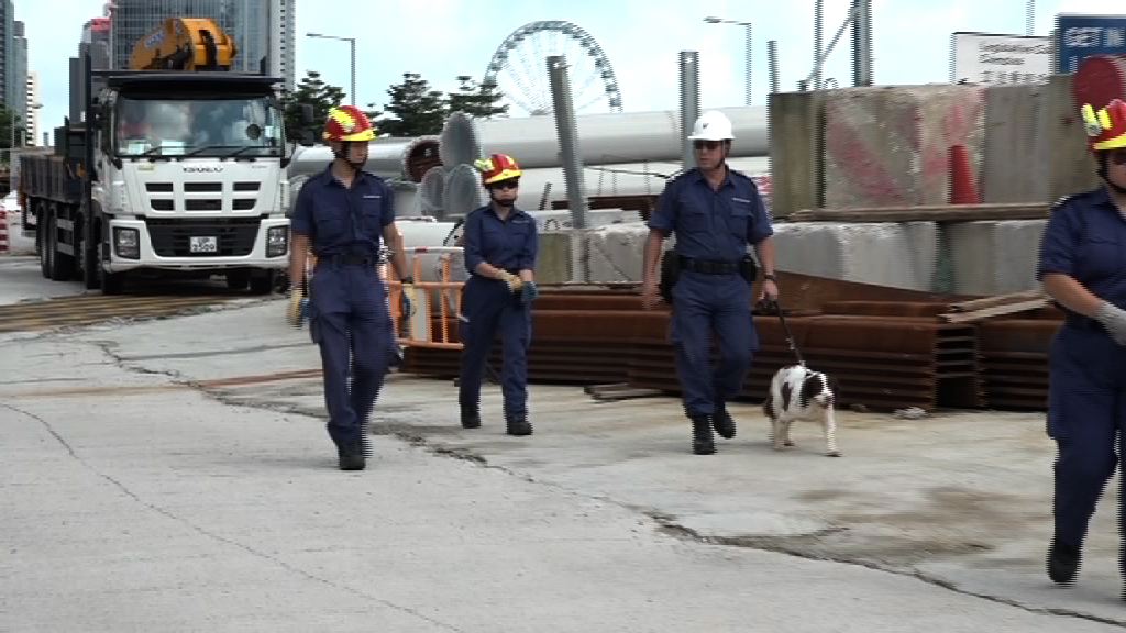 習近平訪港　警方繼續在灣仔布防及搜查