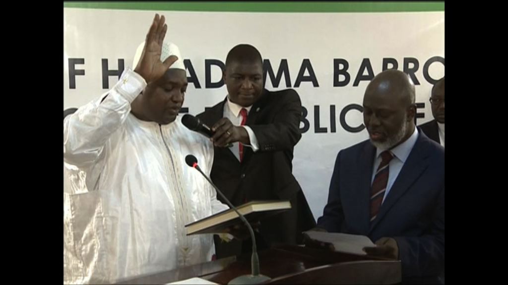 岡比亞新任總統塞內加爾宣誓就職