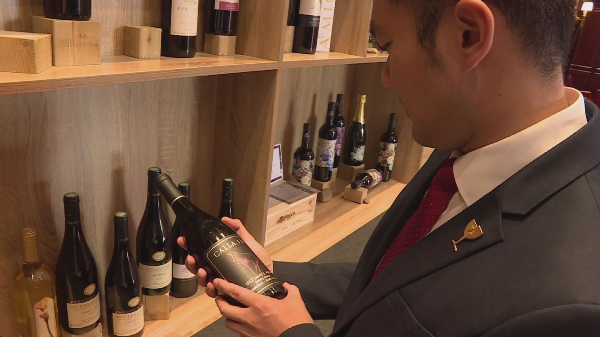 分析指貿戰影響將在內地中低端產業鏈浮現