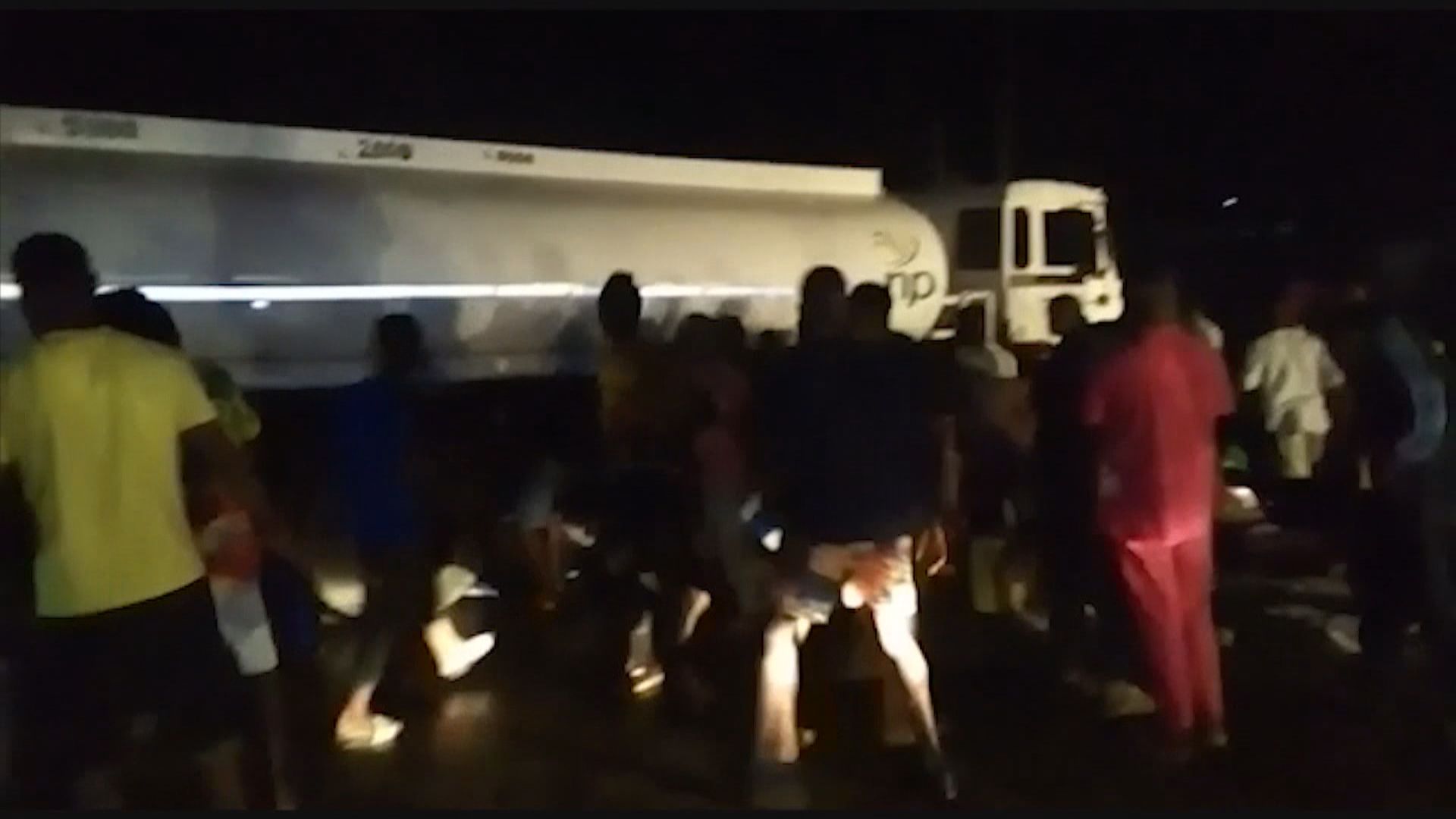 塞拉利昂運油車爆炸至少91人死亡