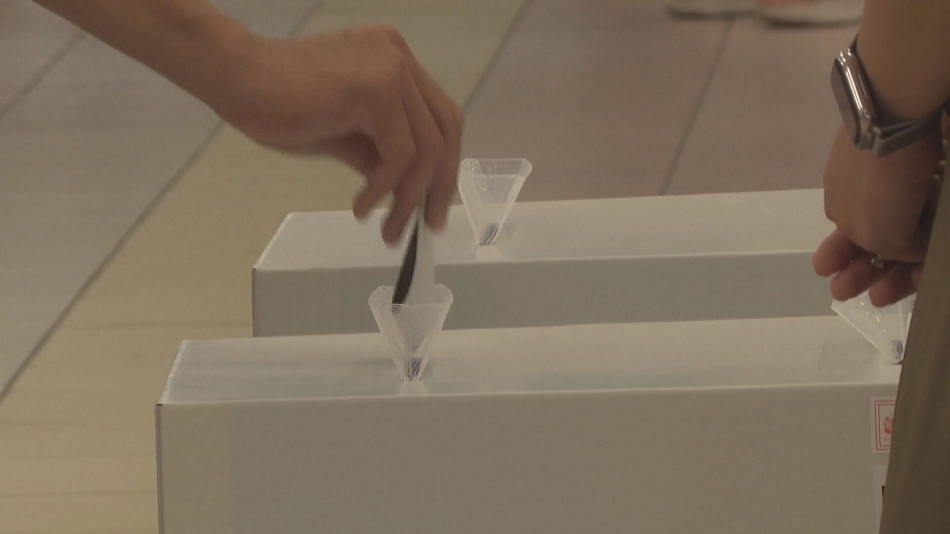 新加坡國會選舉正在投票　料執政人民行動黨將贏得大多數席位