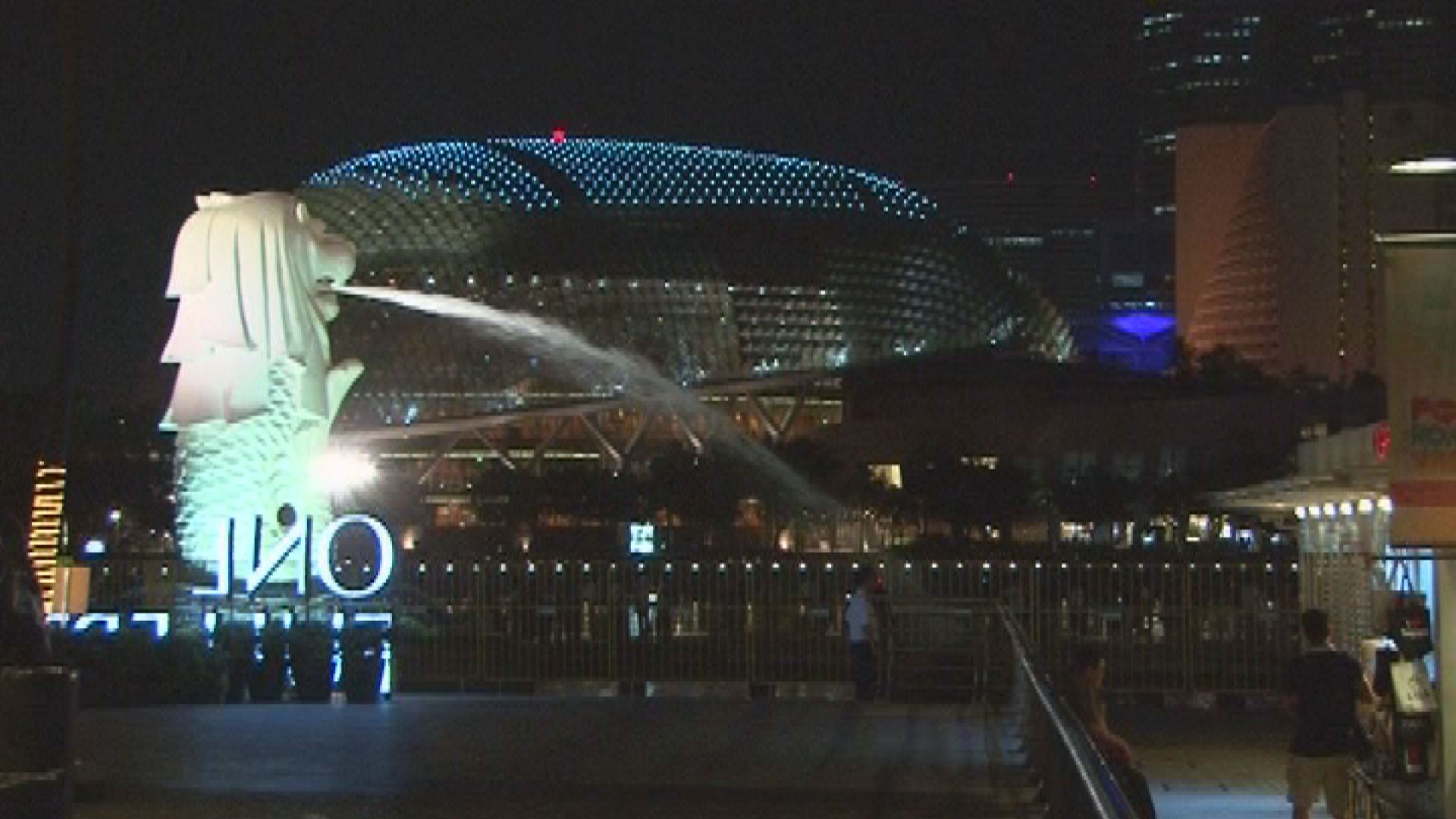 夜經濟｜新加坡政府正式推行「夜繽紛」　把沙球朥路封路納入安排