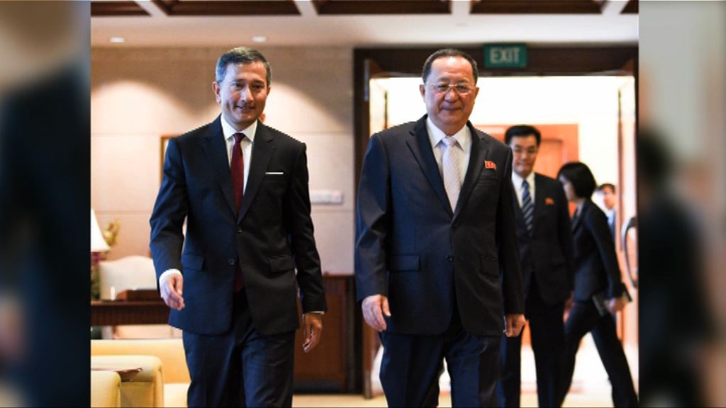 新加坡外長短暫會晤李勇浩 