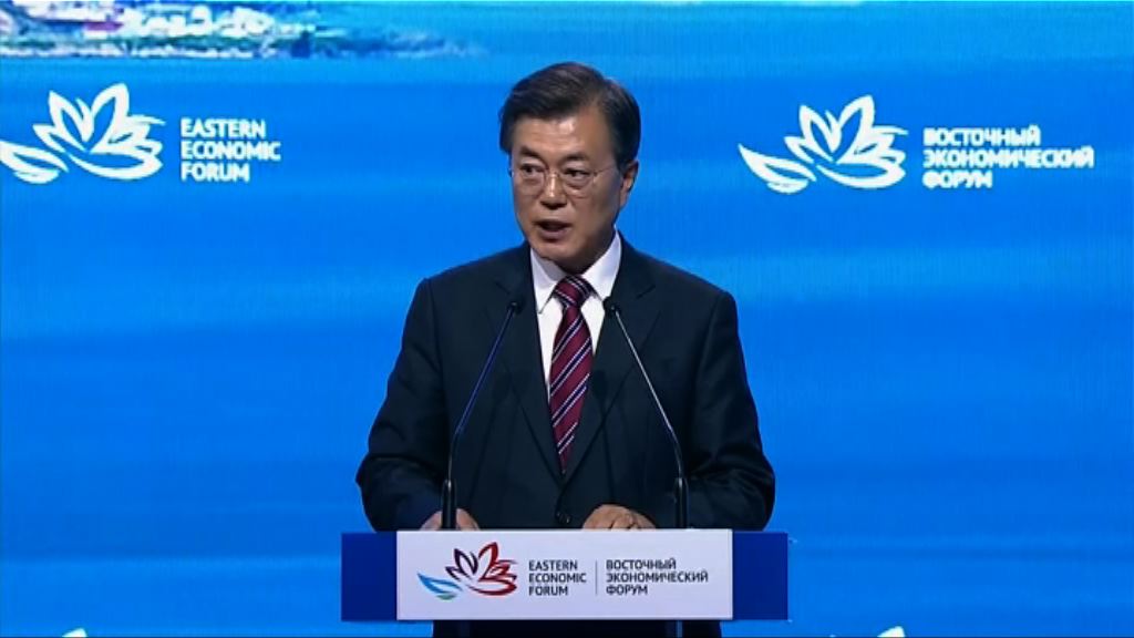 文在寅抵新加坡展開國事訪問