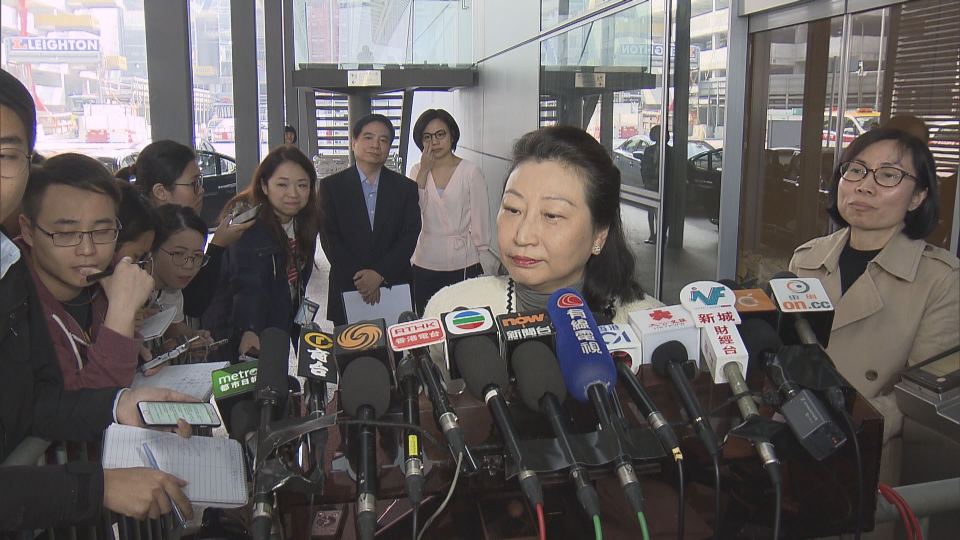 鄭若驊﹕UGL案不涉律政司人士毋須獨立意見