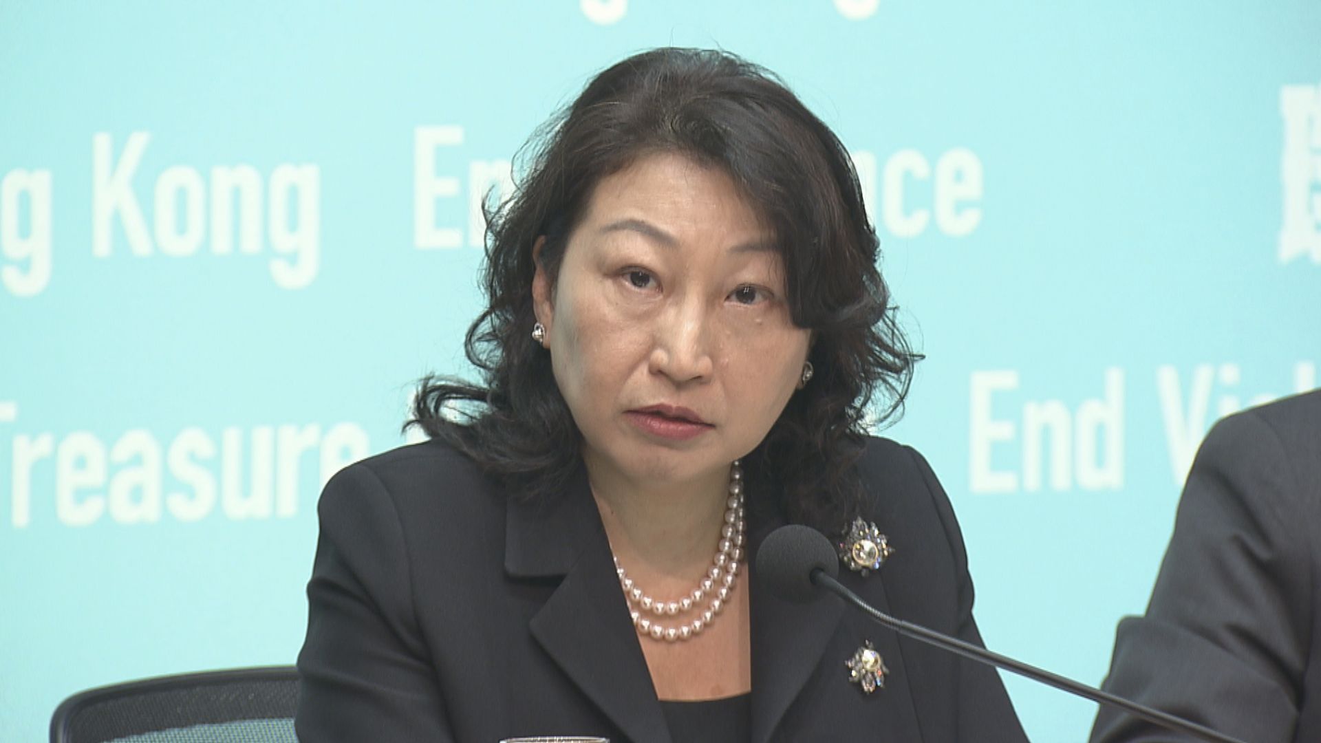 鄭若驊：港區國安法依照普通法行文是不切實際