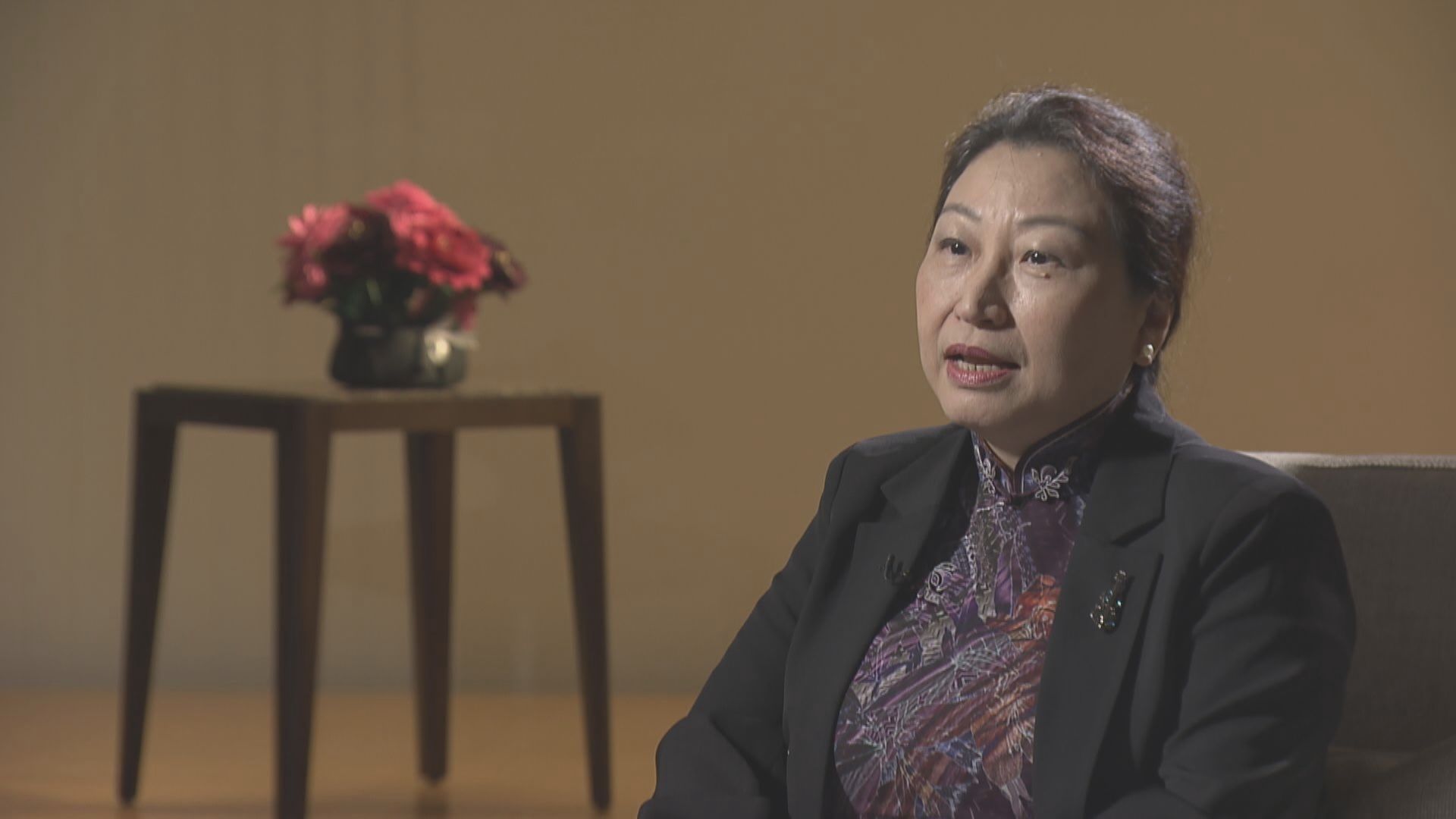 鄭若驊：任律政司司長四年多感榮幸　倫敦遇襲獲中央照料體會國家作後盾能戰勝困境