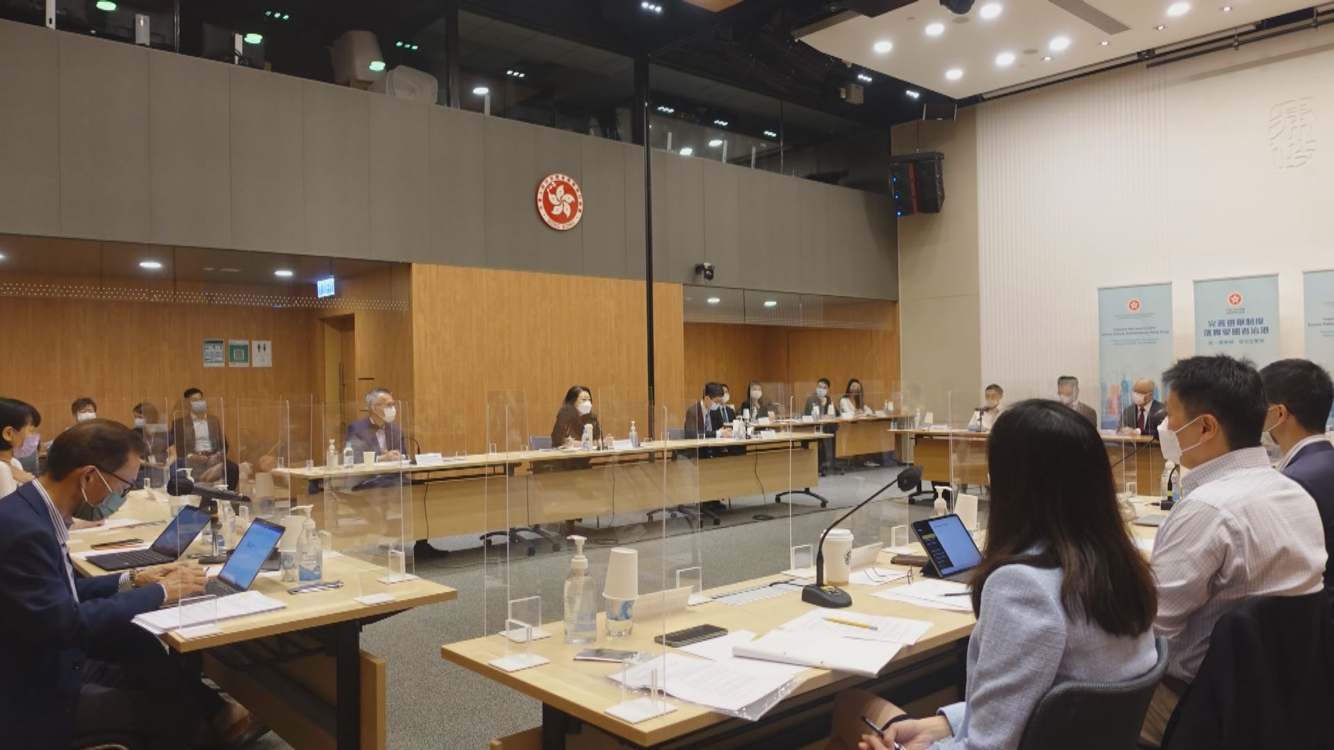 鄭若驊與法律界選委談前海　讚具廣泛代表性