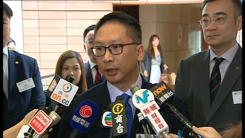 英國羅哲斯被拒入境　袁國強無補充