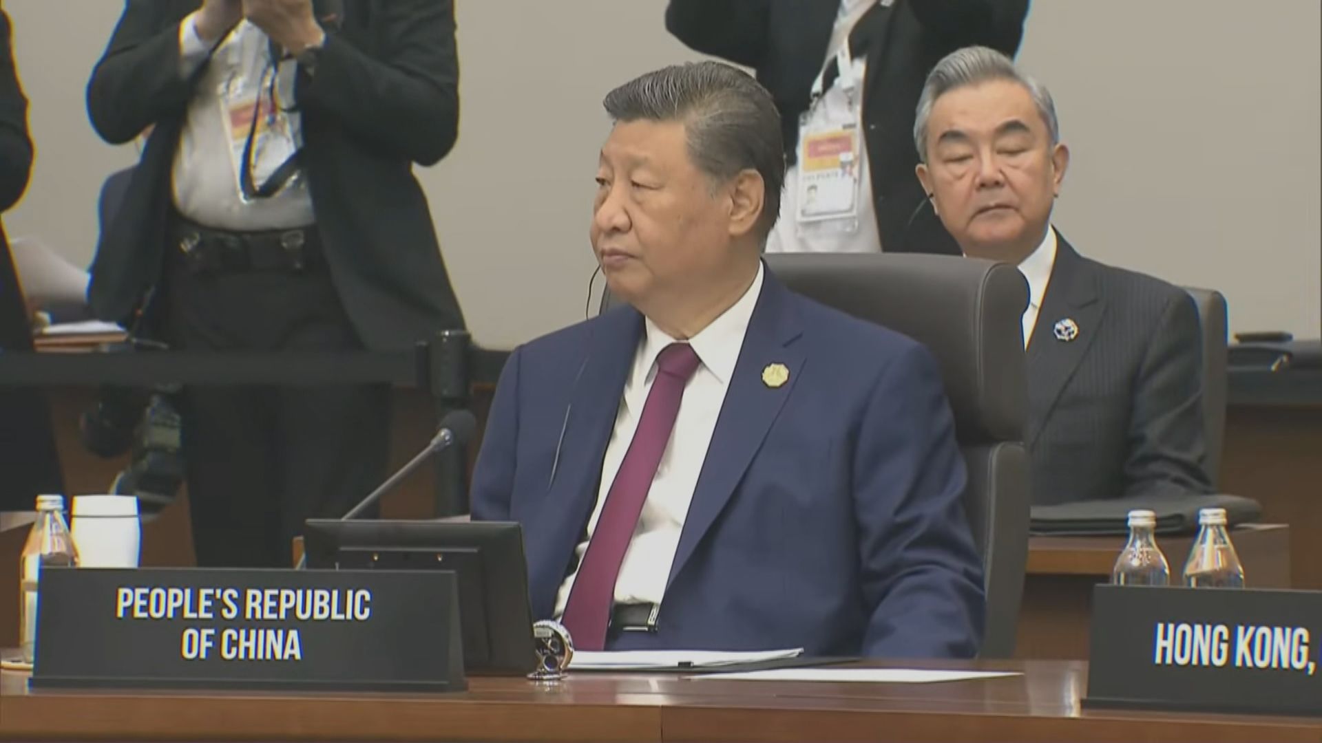 習近平APEC領導人非正式會議講話　強調團結構建亞太共同體