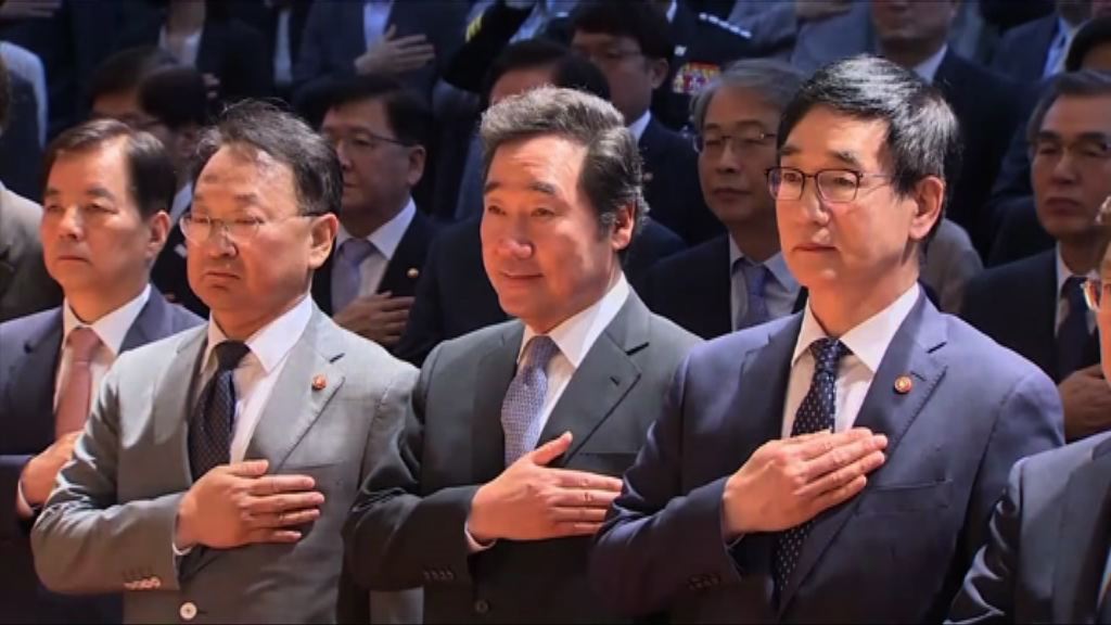 南韓新任總理李洛淵宣誓就職