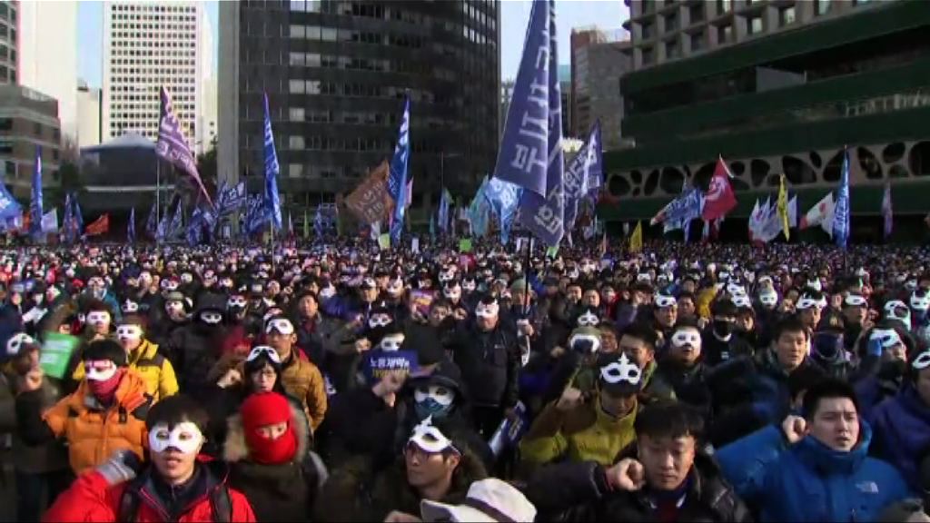 首爾民眾參與反政府示威