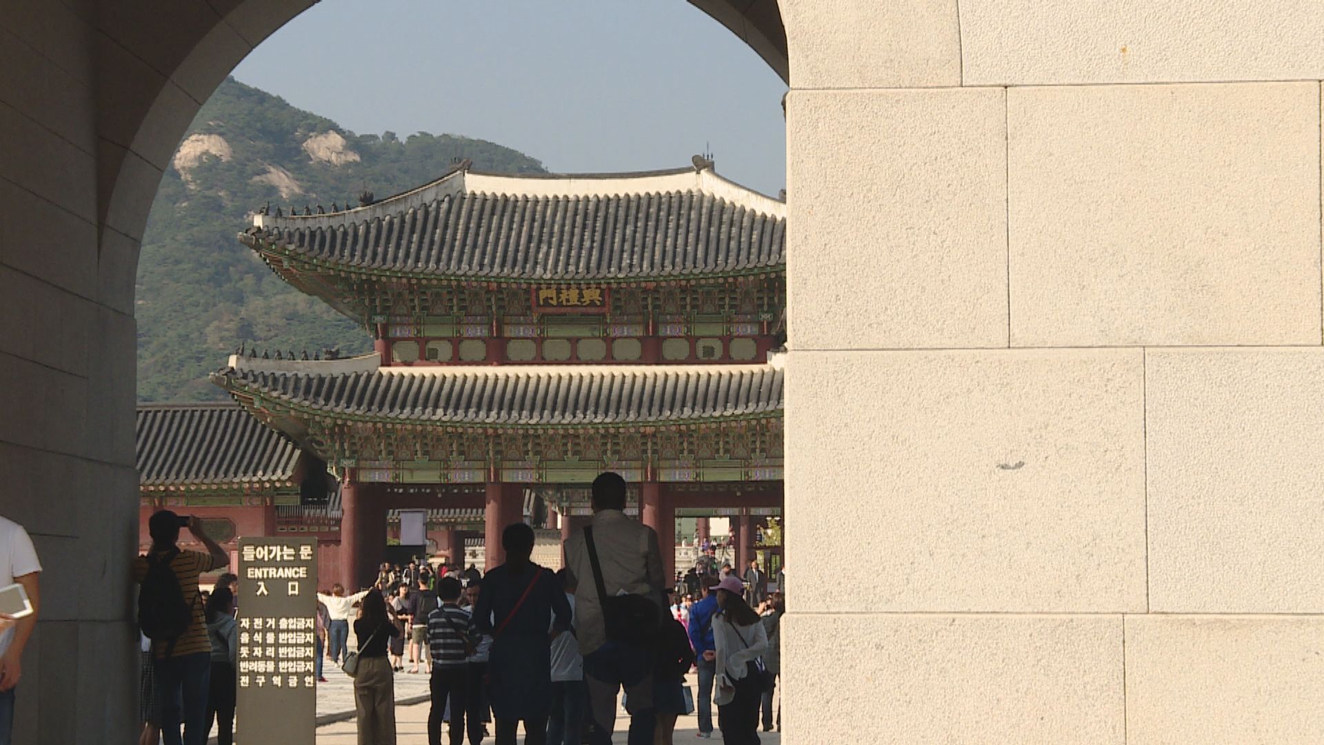 南韓政府擬第三季對中國跟團旅客實施限時免簽政策