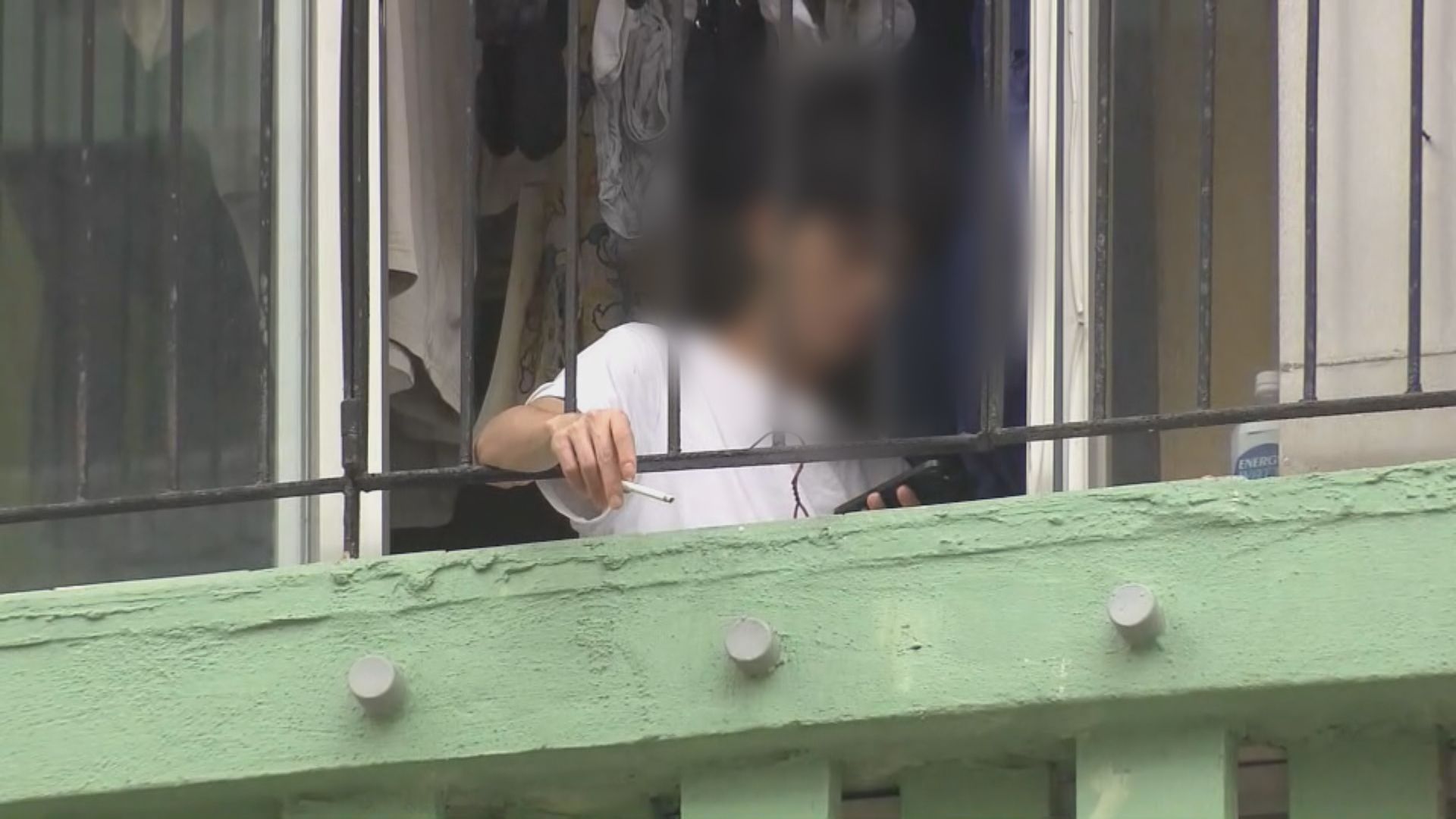 吸煙委員會倡公屋設無煙層　房委會委員指執行困難或影響輪候