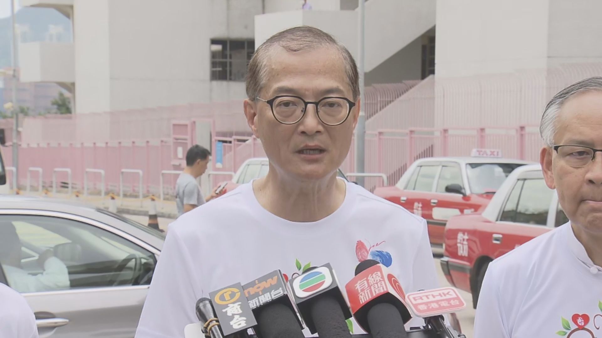 盧寵茂：控煙盡力合理執法 沒預設立場