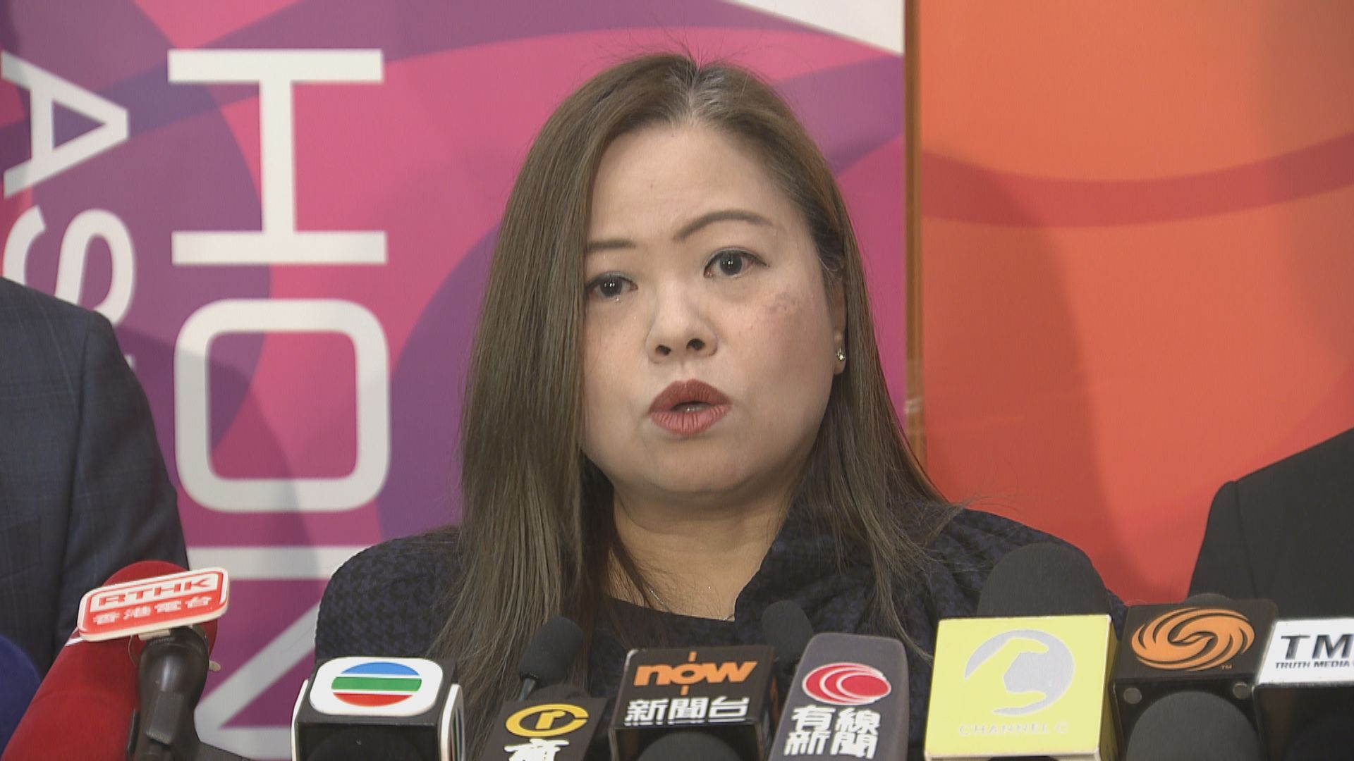 桌球大獎賽要求觀眾提早離場　羅淑佩指非常不理想向觀眾致歉