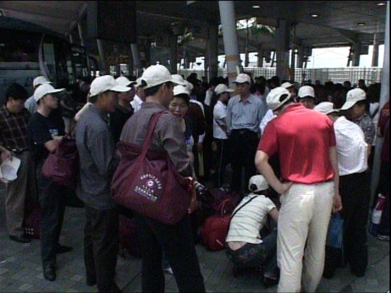 政府多管齊下加強規管內地入境團