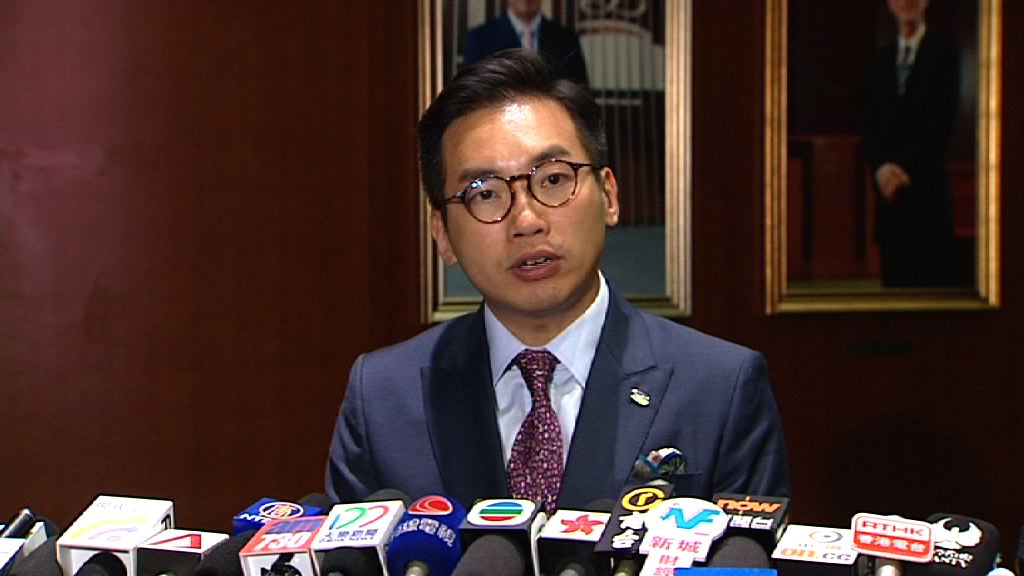 楊岳橋：政府應交代國歌法執法標準