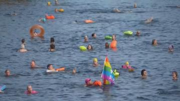 德國柏林施普雷河禁泳一世紀　民間組織抗議有望明年解禁