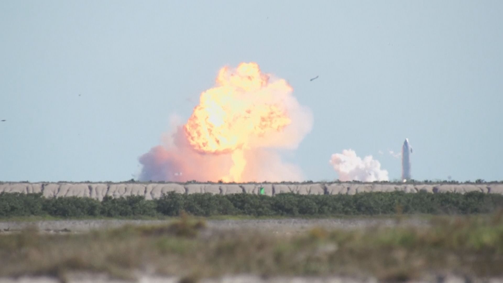 SpaceX星際飛船火箭試飛著陸兩個月二次降落失敗