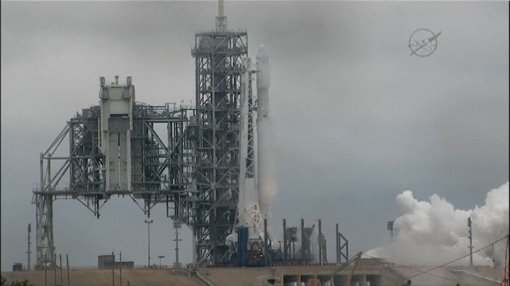 SpaceX成功回收「獵鷹九號」火箭