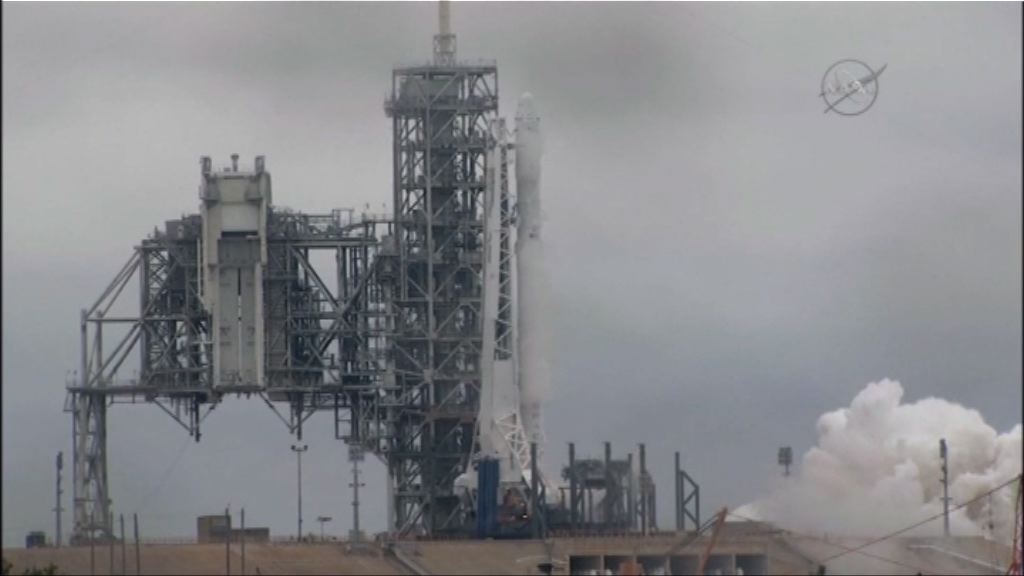 Space X火箭升空赴太空站補給