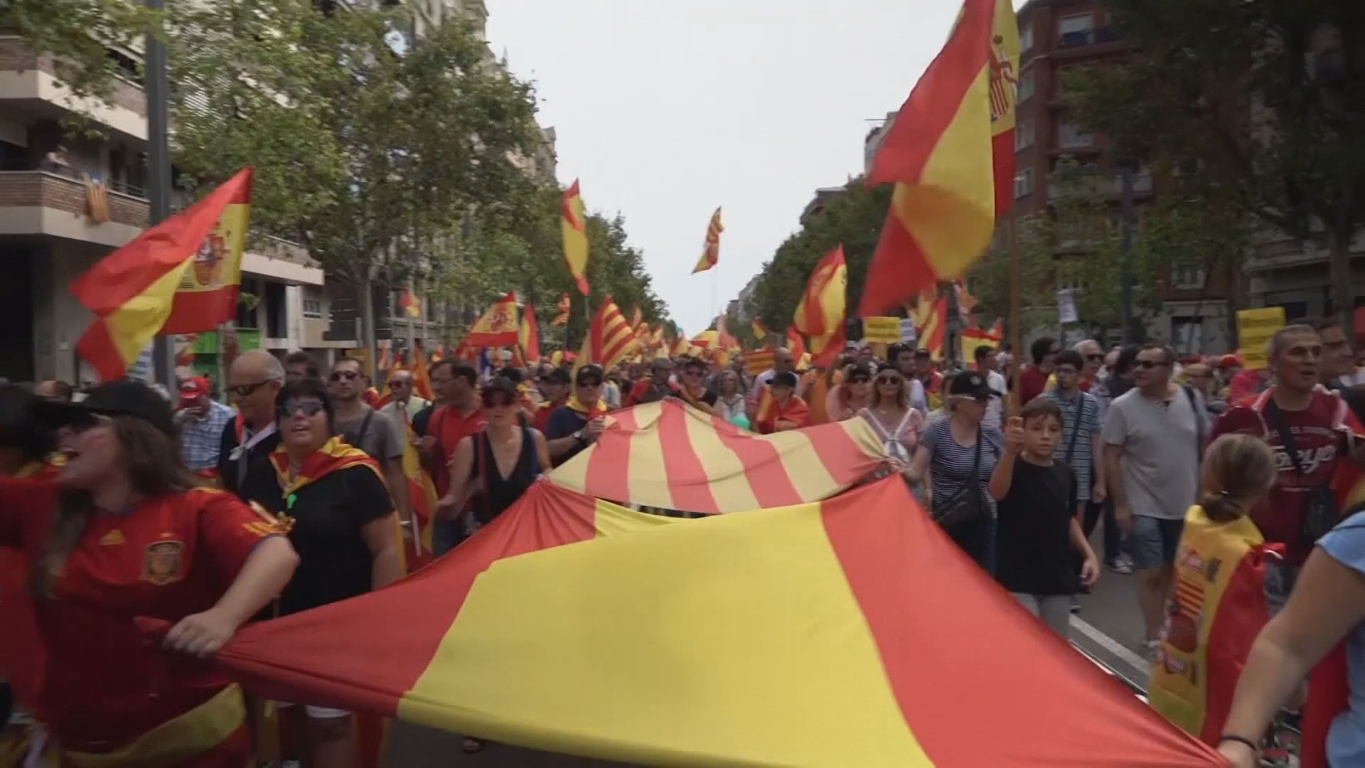 西班牙有反對及支持加泰獨立示威