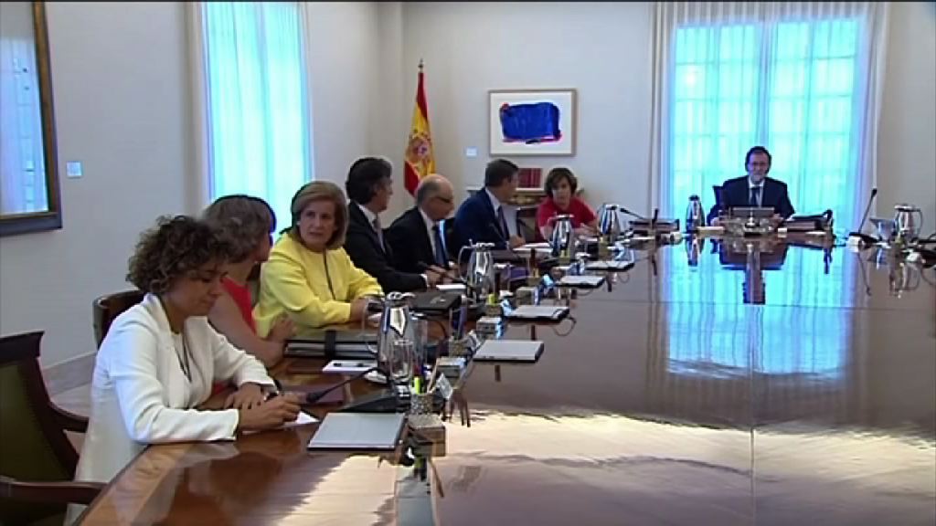 加泰擬獨立公投官員議員或被控